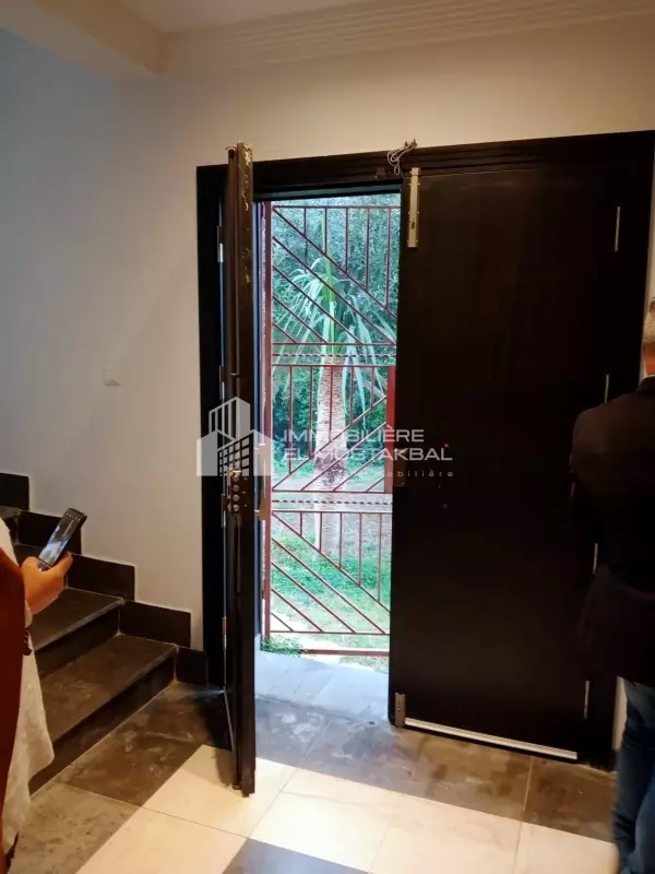 À Vendre : Magnifique Propriété de 2.5 Hectares à Grombalia