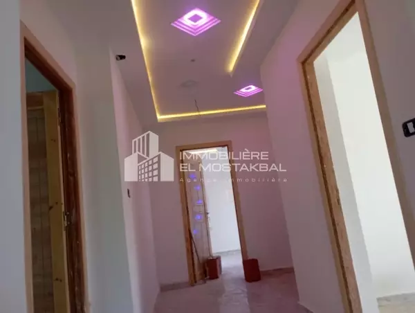 A vende villa s4 style américain a bouargoub